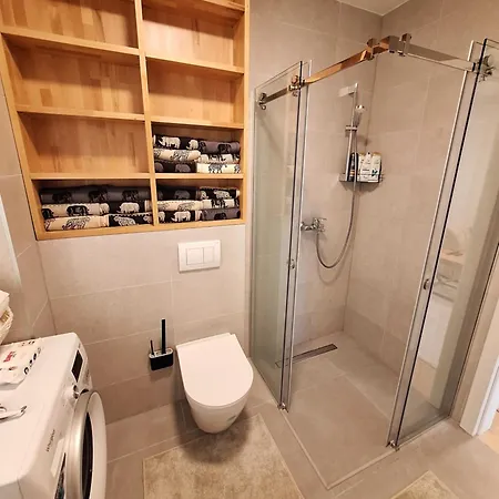 Sunset Dream -- 2 Minutes From The Airport Apartamento *