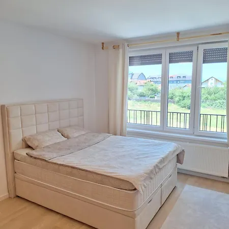 Sunset Dream -- 2 Minutes From The Airport شقة *